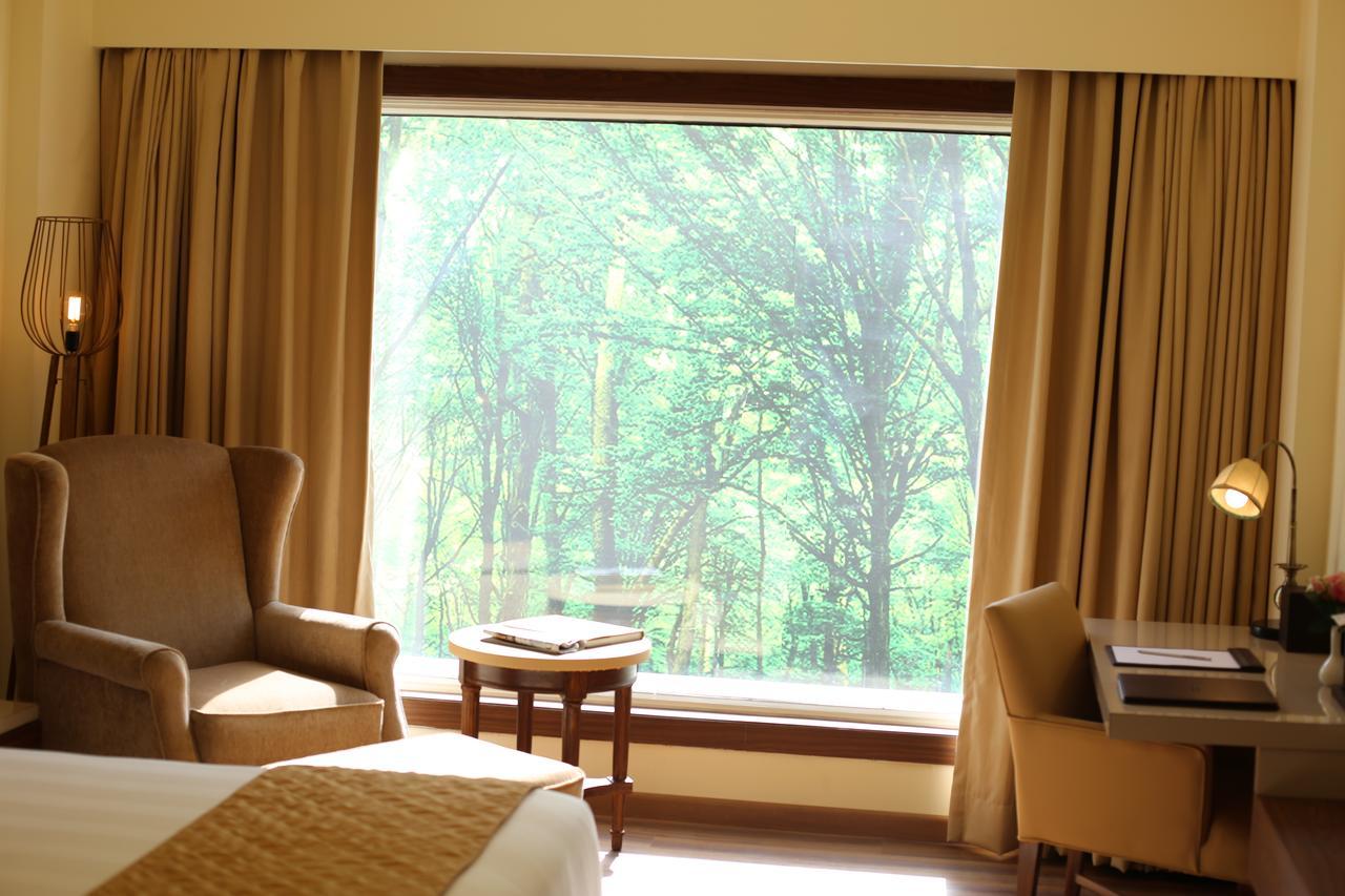 อุดมาน โฮเต็ล แอนด์ รีสอร์ต บาย เฟิร์น เอ็น เรนทัล Hotel นิวเดลี ภายนอก รูปภาพ