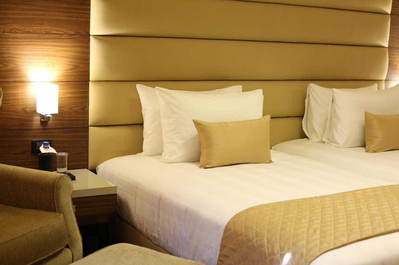 อุดมาน โฮเต็ล แอนด์ รีสอร์ต บาย เฟิร์น เอ็น เรนทัล Hotel นิวเดลี ภายนอก รูปภาพ